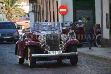 Melchor, Gaspar y Baltasar desbordan de magia e ilusión la plaza de San Juan (Foto TA y F.Javier Santana)
