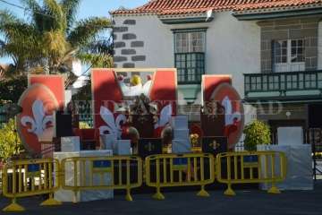 Melchor, Gaspar y Baltasar desbordan de magia e ilusión la plaza de San Juan (Foto TA y F.Javier Santana)