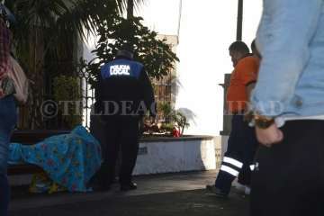 Melchor, Gaspar y Baltasar desbordan de magia e ilusión la plaza de San Juan (Foto TA y F.Javier Santana)