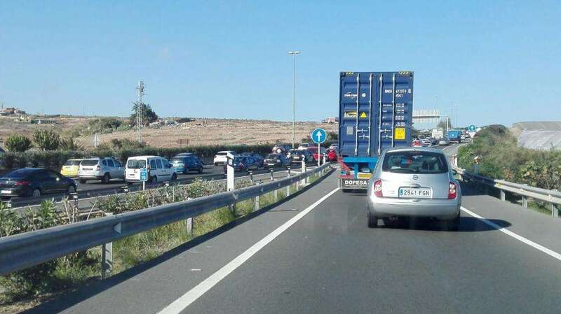 Colas en dirección hacia la capital (Foto TA)