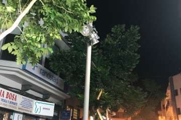 Deficiencias en el alumbrado público de la Avenida de la Constitución de Telde (Foto TA)