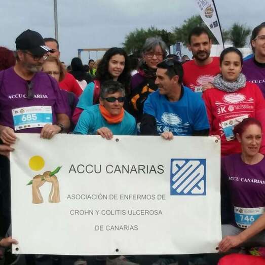 Enfermos de Crohn en la prueba de atletismo celebrada este sábado en la capital grancanaria (Foto TA)