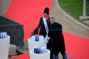 Acto de presentación de las candidatas a Reina del Carnaval de Las Palmas de GC 2018 (Foto Francisco J. Santana/Tony Hernández-Lpcarnaval)