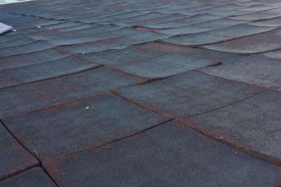 El parque infantil de La Barranquera, de pena (Foto TA)