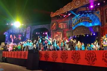 Los Diamantes, de Telde, primer premio de comparsas infantiles del Carnaval capitalino (Foto Tony Hernández/LPA Carnaval y TA)