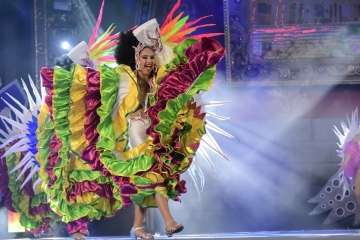 Los Diamantes, de Telde, primer premio de comparsas infantiles del Carnaval capitalino (Foto Tony Hernández/LPA Carnaval y TA)