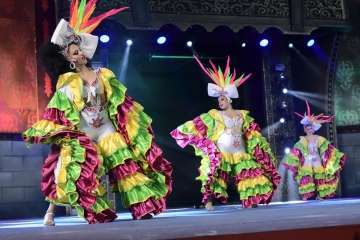 Los Diamantes, de Telde, primer premio de comparsas infantiles del Carnaval capitalino (Foto Tony Hernández/LPA Carnaval y TA)