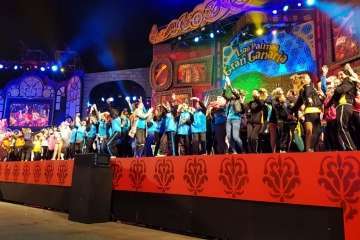 Los Diamantes, de Telde, primer premio de comparsas infantiles del Carnaval capitalino (Foto Tony Hernández/LPA Carnaval y TA)