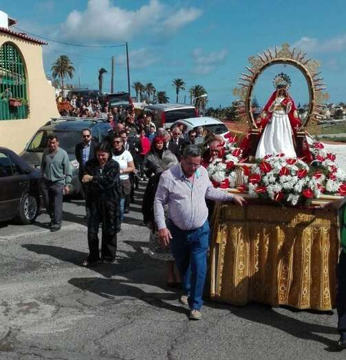 La procesión de este domingo por calles de Tara (Foto Carmelo Santana)