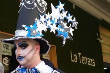 Drag Aruba alegra la Estación de Servicio Cepsa San Juan-El Cubillo (Foto Jesús Ruiz Mesa)