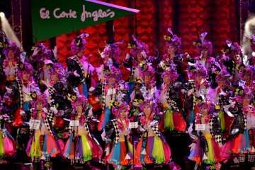 Las Golisnionas 'cuenta las verdades' en el Carnaval capitalino (Foto Francisco Javier Santana)