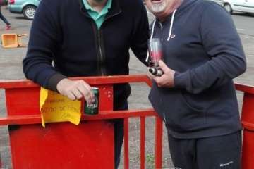 Tara despide sus fiestas con un partido de fútbol y un asadero popular (Foto Carmelo Santana Suárez)