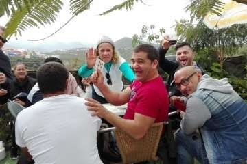 Tara despide sus fiestas con un partido de fútbol y un asadero popular (Foto Carmelo Santana Suárez)