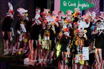 Los Nietos de Sary Mánchez acapara tres premios en el Concurso de Murgas de la capital