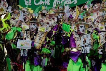 Los Nietos de Sary Mánchez acapara tres premios en el Concurso de Murgas de la capital