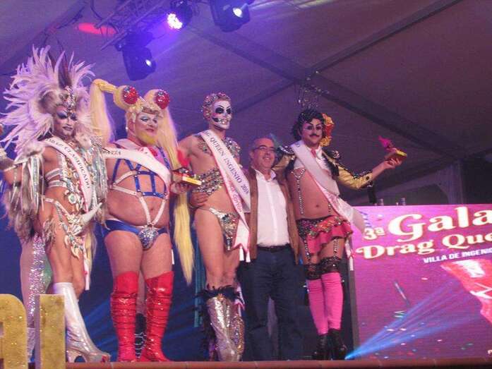 Los premiados en la Gala Drag Queen de Ingenio (Foto TA)