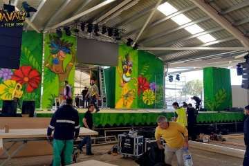 Montaje del escenario y pregón de las fiestas del Carnaval 2018 de Telde (Foto TA y Francisco Javier Santana)