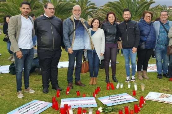 Gregorio Viera, en las concentraciones en recuerdo del joven Ekai (Foto TA)