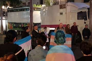 Gregorio Viera, en las concentraciones en recuerdo del joven Ekai (Foto TA)