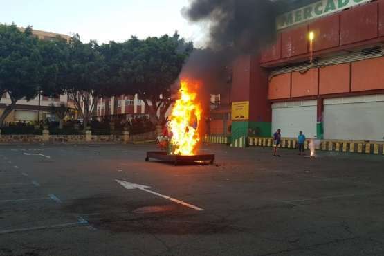 Quema de la sardina del Carnaval 2018 de Telde (Foto Francisco J. Santana y Antonio Alí)