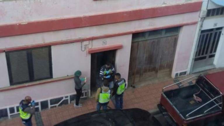 magen del día en que la Policía Nacional registró la casa y halló el cuerpo (Foto C7)