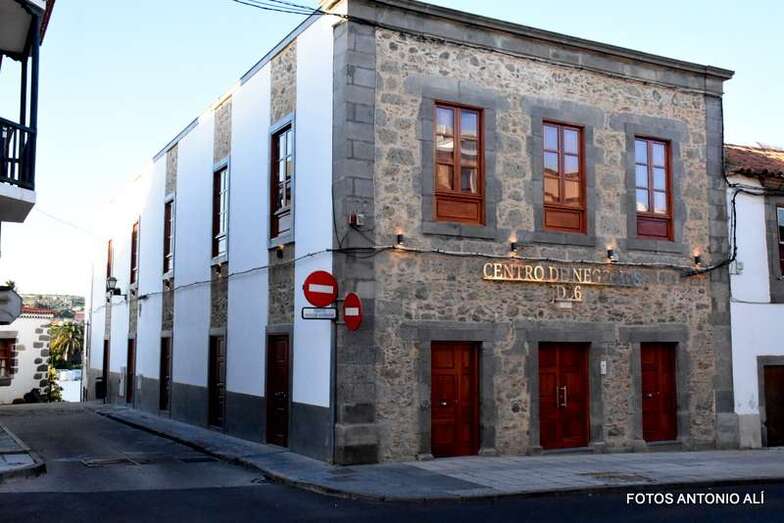 Inmueble que acoge el Centro de Negocios José Dámaso (Foto Antonio Alí)