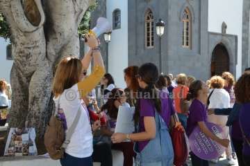 Concentración feminista en San Juan (Foto TA)