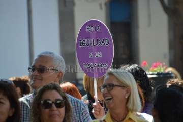 Concentración feminista en San Juan (Foto TA)