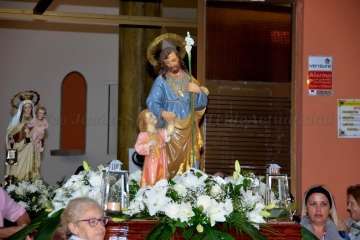 Misa y procesión religiosa en San José de Las Longueras (Francisco J. Santana)