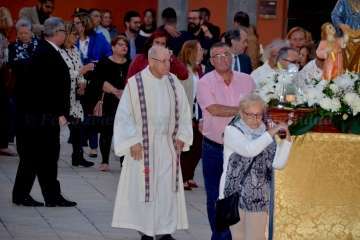 Misa y procesión religiosa en San José de Las Longueras (Francisco J. Santana)