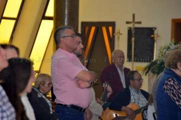 Misa y procesión religiosa en San José de Las Longueras (Francisco J. Santana)