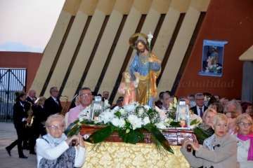Misa y procesión religiosa en San José de Las Longueras (Francisco J. Santana)