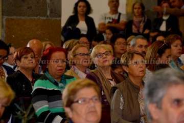 La procesión de La Burrita se abre paso en San Juan (Foto Francisco Javier Santana)
