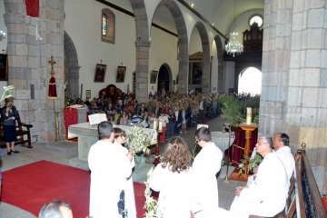 La procesión de La Burrita se abre paso en San Juan (Foto Francisco Javier Santana)