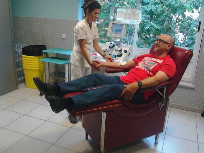 Imagen de archivo de una donación de sangre (Foto TA)