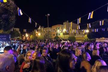 Éxito de organización y público del XI Concierto de Pop-Rock y Noche de Humor (Foto TA y José Antonio Sosa )