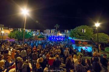 Éxito de organización y público del XI Concierto de Pop-Rock y Noche de Humor (Foto TA y José Antonio Sosa )