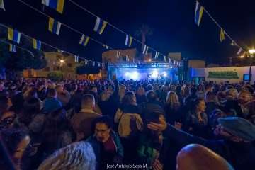 Éxito de organización y público del XI Concierto de Pop-Rock y Noche de Humor (Foto TA y José Antonio Sosa )