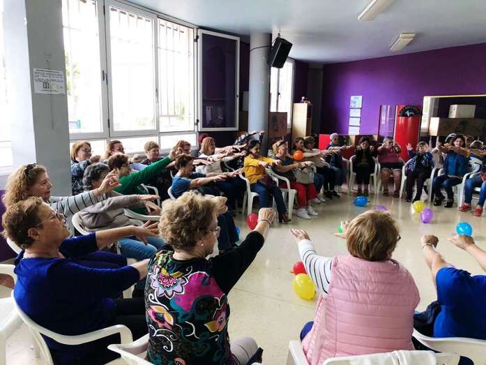 Las mujeres disfrutaron con los juegos tradicionales y un taller de risoterapia (Foto TA)