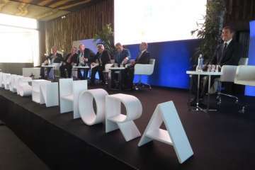 Telde, en el encuentro-debate 'Cuando fui/soy presidente' (Foto Acfi Press y TA)