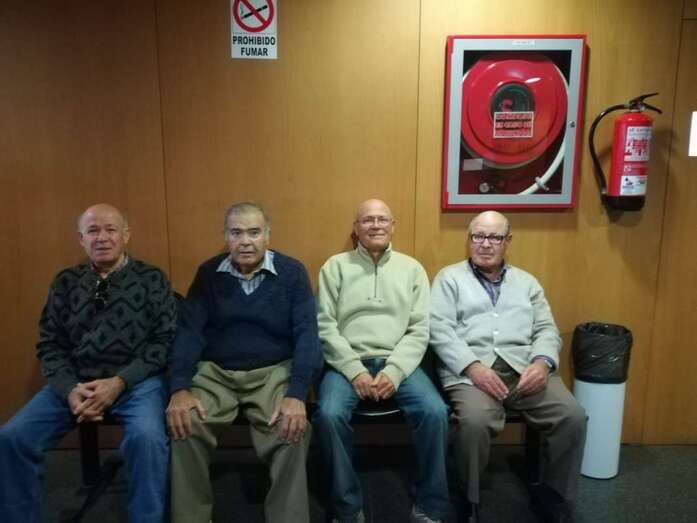 Francisco Santana, el primero por la derecha, con sus hermanos, en una imagen de archivo (Foto TA)