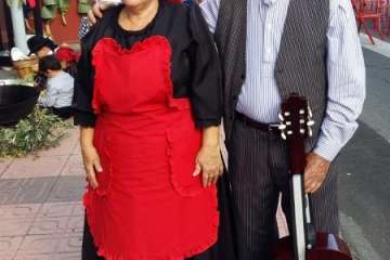 El Roque Azucarero celebra el Día de Canarias en plena calle (Foto Francisco Javier Santana y TA)