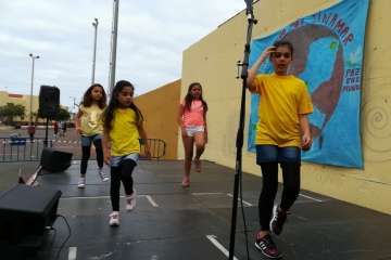 Jinámar se adelanta al verano (Foto AC Creando mundo en Jinámar)