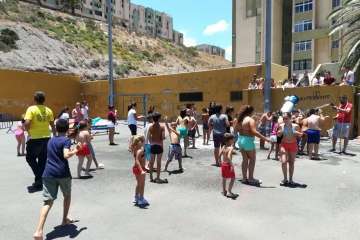 Jinámar se adelanta al verano (Foto AC Creando mundo en Jinámar)