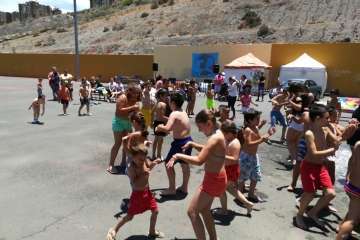 Jinámar se adelanta al verano (Foto AC Creando mundo en Jinámar)