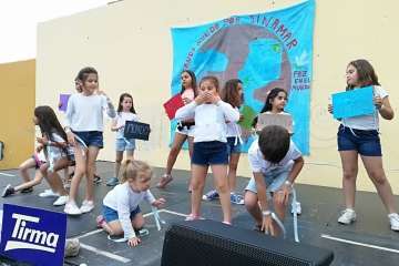 Jinámar se adelanta al verano (Foto AC Creando mundo en Jinámar)