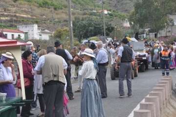 Romería popular y ofrenda en Arenales-Telde (Foto TA)