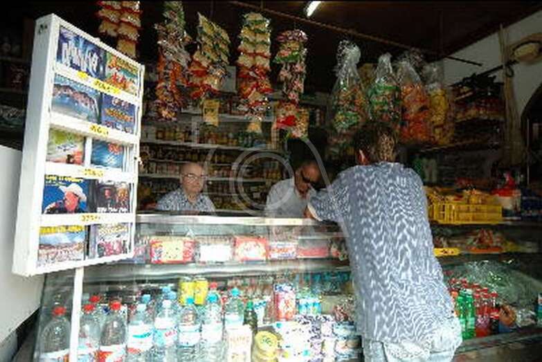 Imagen de archivo de Juanito Herrera en su tienda de Los Llanos (Foto TA)