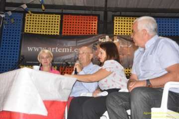 Las Huesas y Marpequeña ya están en fiestas (Foto TF y TA)