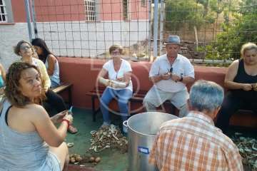 Sancocho popular en Hornos del Rey (Foto TA)